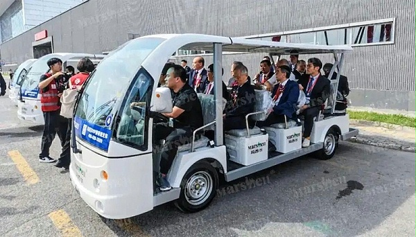 十四座观光车贵宾接待