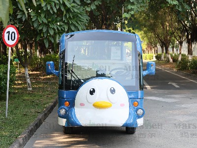 企鹅造型电动观光车