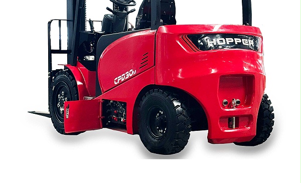 电动平衡重式叉⻋