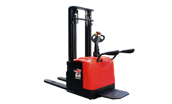 合派电动堆垛车