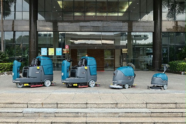 i系列电动洗地机