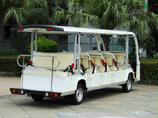 十七座电动观光车