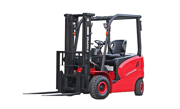 电动平衡重式叉⻋