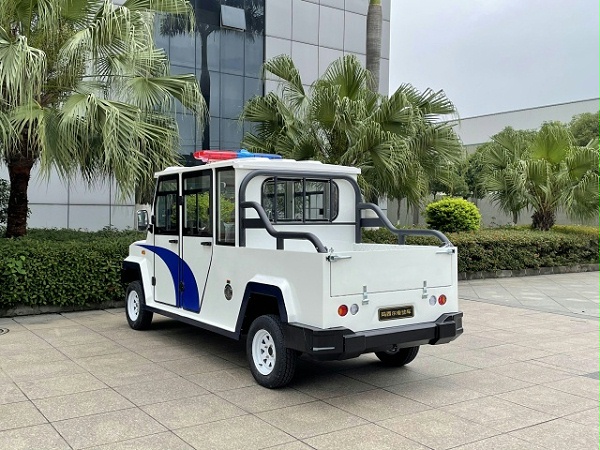 电动巡逻车