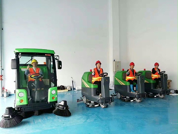 环卫扫地车