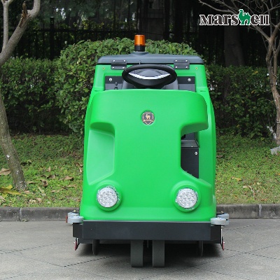 驾驶式洗地机DQX10